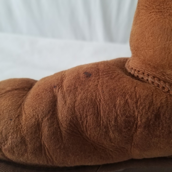 UGG Classic Tall Boots - Picture 7 of 11